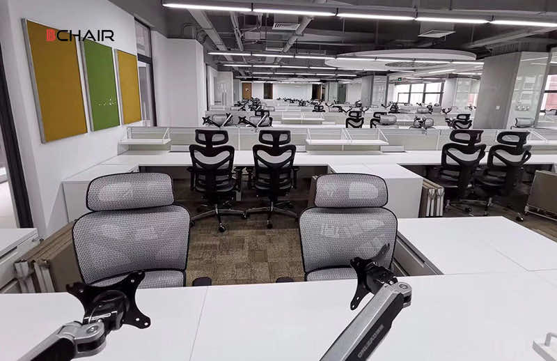 Thách thức trong môi trường làm việc hiện đại