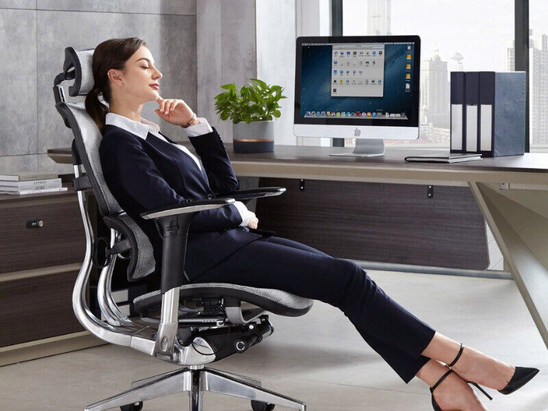 Ghế công thái học là gì