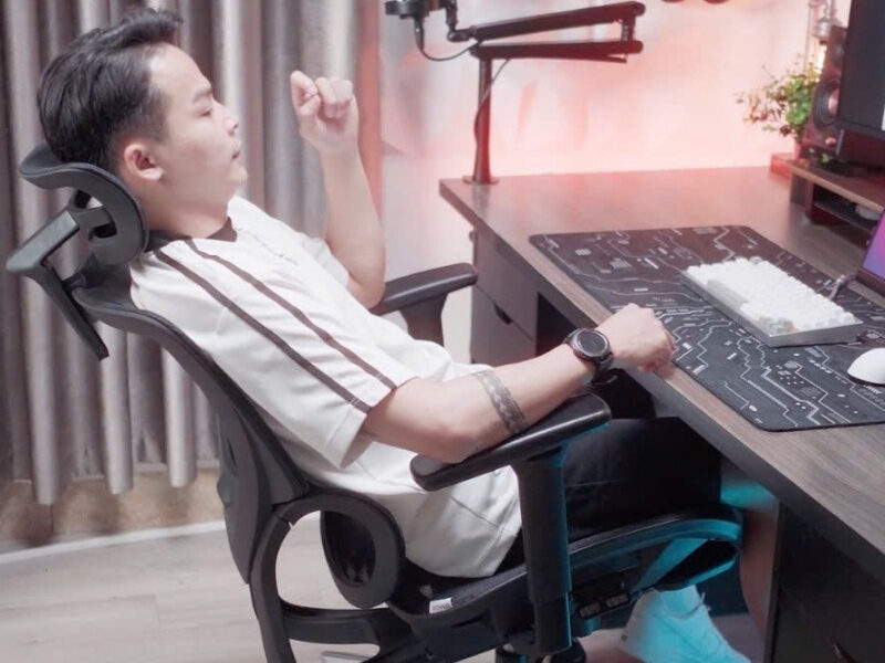 ngồi ghế công thái học đúng cách 